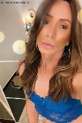  Trav Vivian 366 45 04 341 foto selfie 4