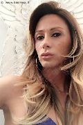  Trav Vivian 366 45 04 341 foto selfie 28