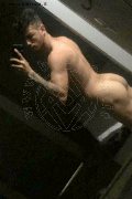 Trieste Boys Johan 339 21 19 695 foto selfie 13